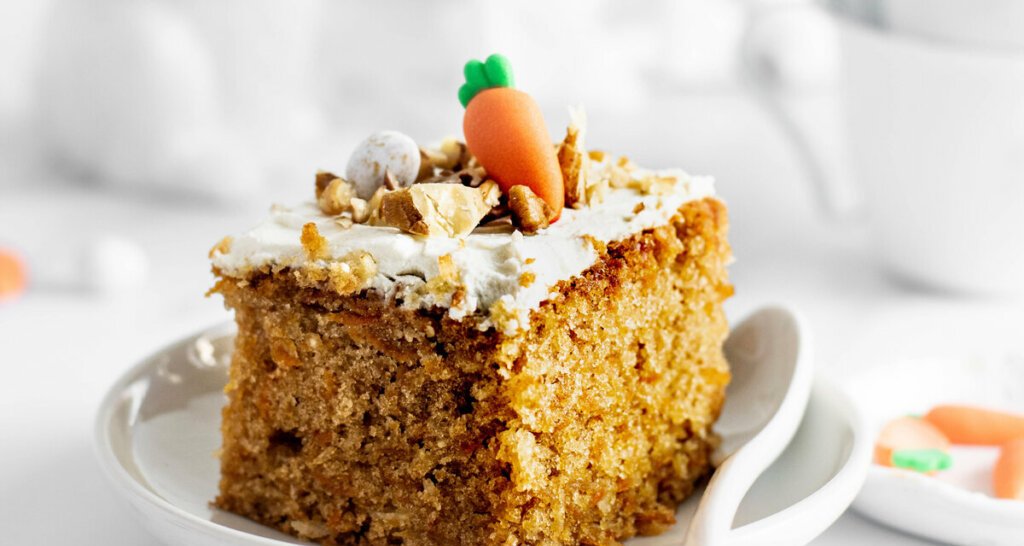 Bolo de cenoura vegano: 7 receitas fáceis no liquidificador - Imagem do artigo