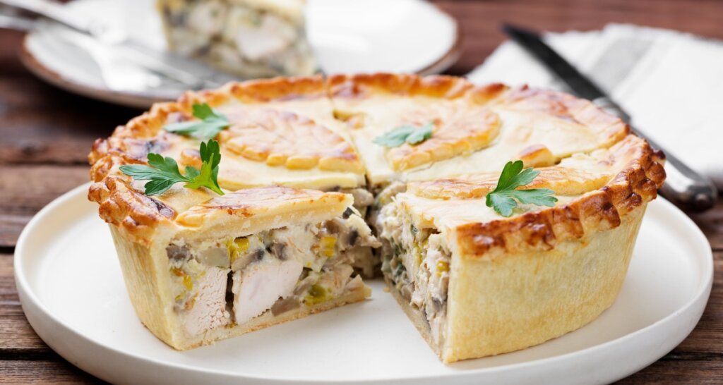 Torta de frango: aprenda três receitas fáceis e caseiras - Imagem do artigo