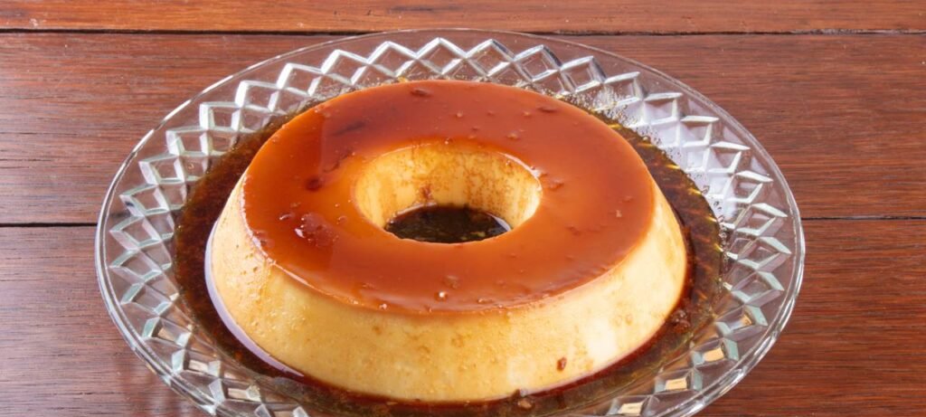 Pudim de 2 ingredientes garante cremosidade sem ovos - Imagem do artigo