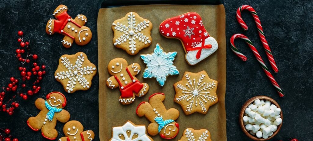 Biscoitos de Natal decorados: receita fácil para presentear - Imagem do artigo