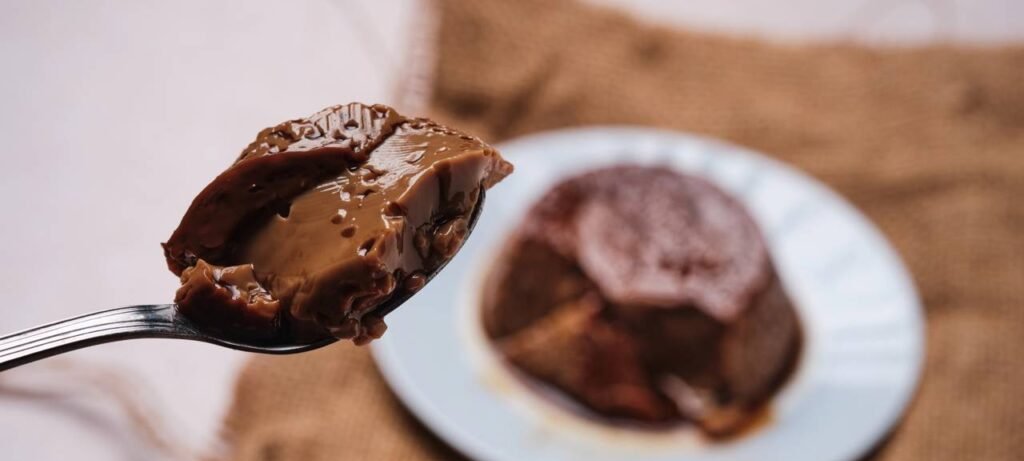 Mousse de chocolate clássica: receita leve com 4 ingredientes - Imagem do artigo