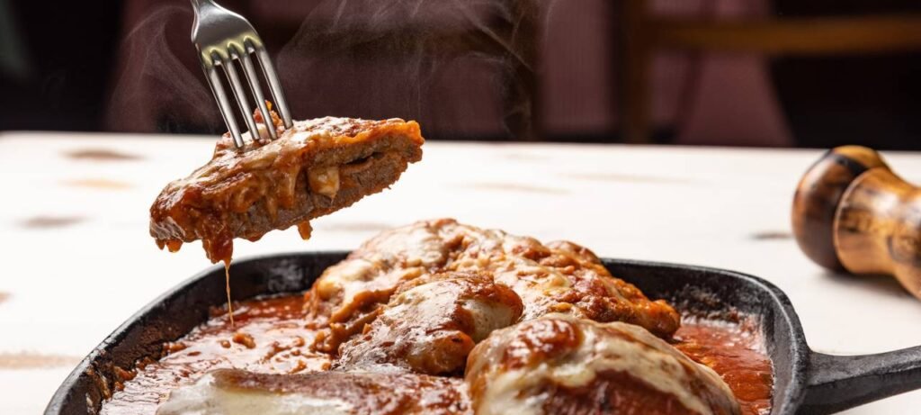 Bife à parmegiana crocante: receita simples em casa - Imagem do artigo