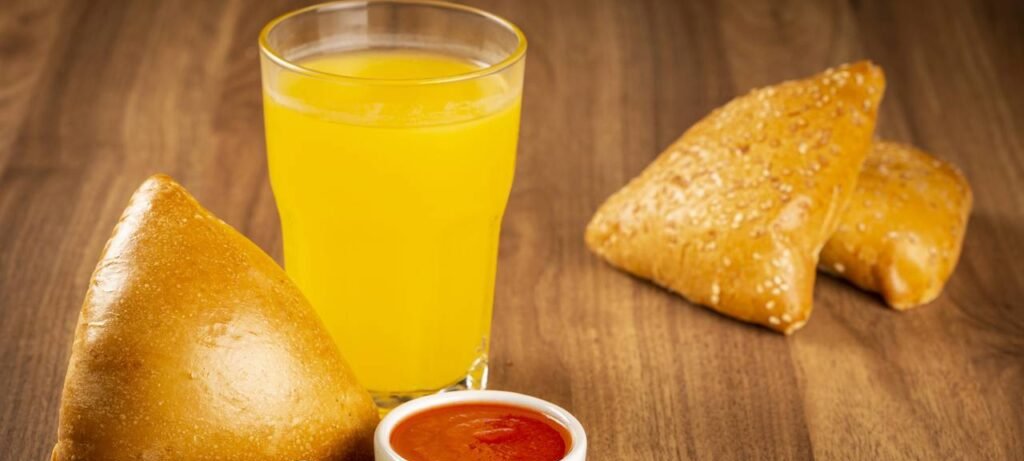 Esfiha caseira: receita fácil deixa lanche mais macio - Imagem do artigo