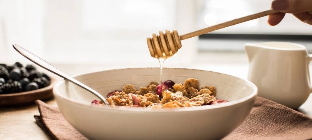 Café da manhã equilibrado: 5 alimentos que aumentam energia - Imagem do artigo